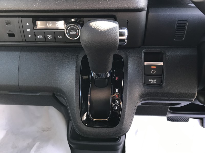 ホンダ N BOX 13枚目