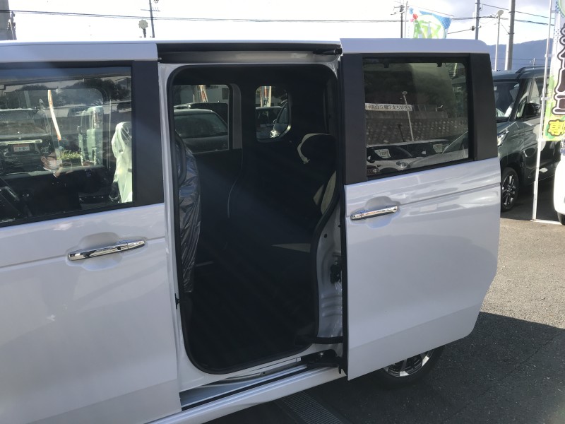 ホンダ N BOX 7枚目