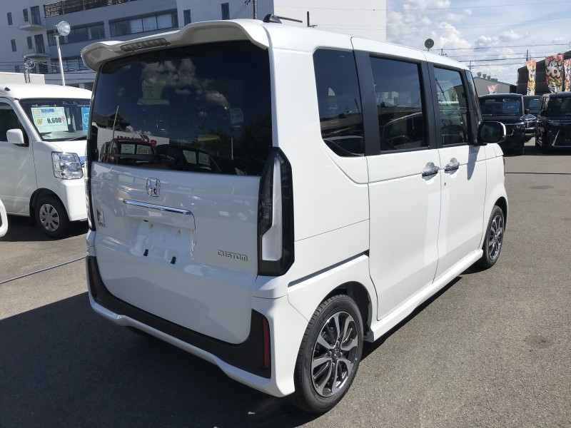 ホンダ N BOX 4枚目
