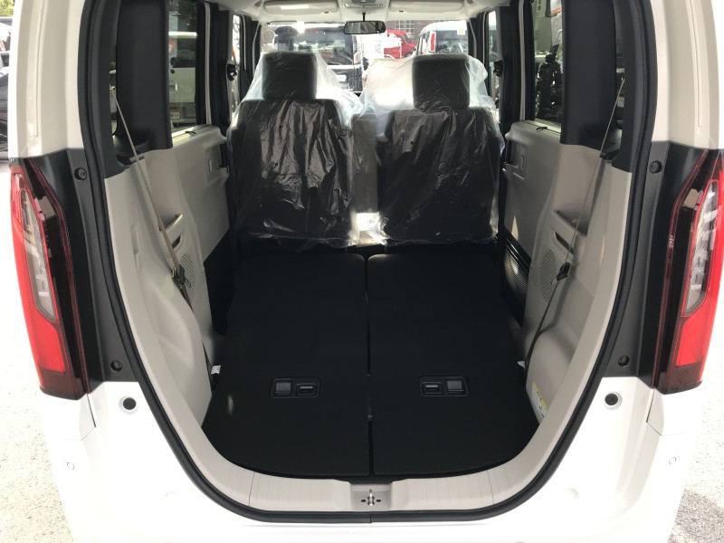 ホンダ N BOX 9枚目