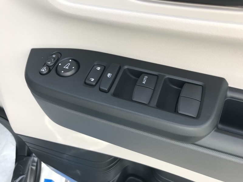ホンダ N BOX 17枚目