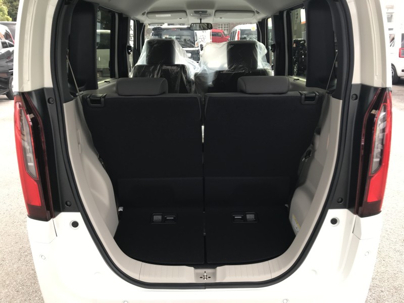 ホンダ N BOX 8枚目