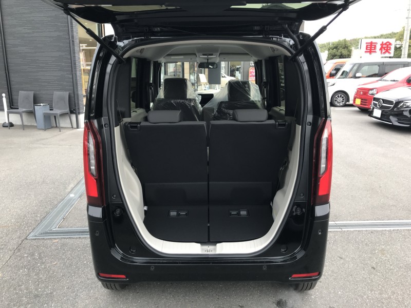 ホンダ N BOX 3枚目