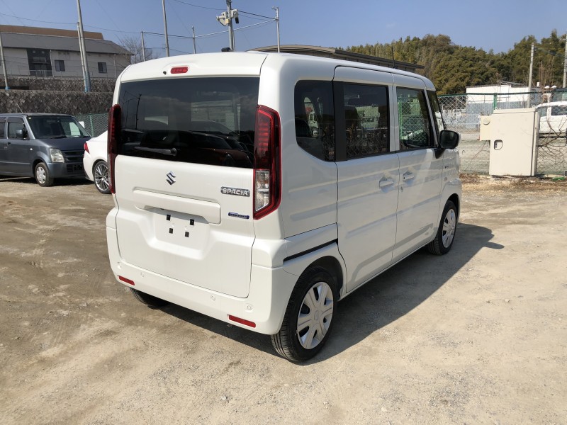 スズキ スペーシア 2枚目