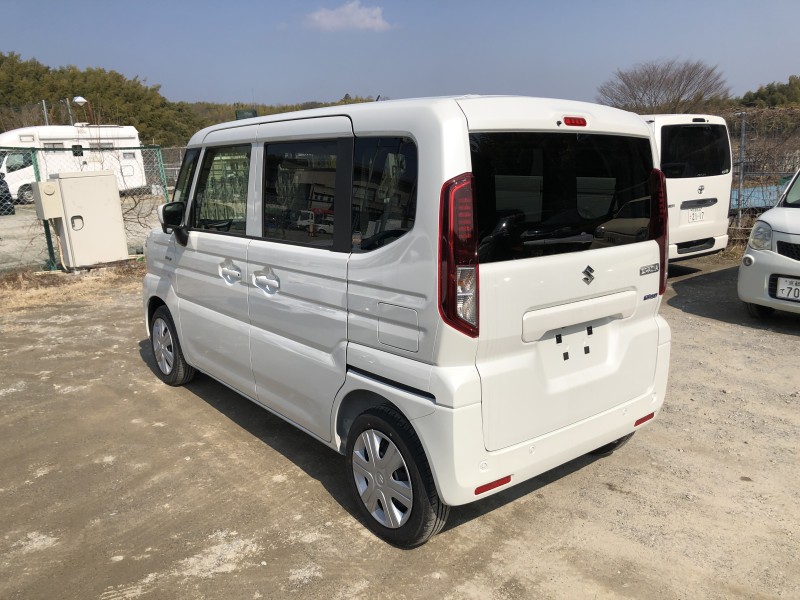 スズキ スペーシア 3枚目