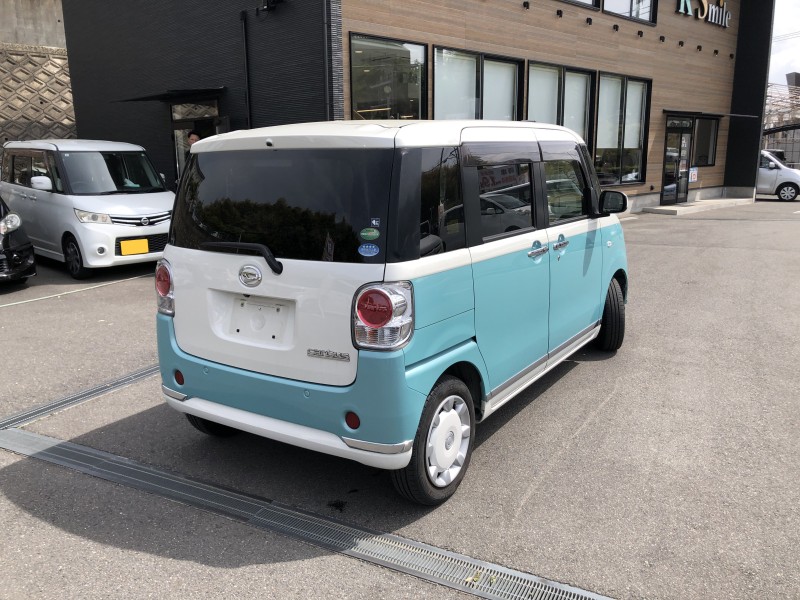 ダイハツ ムーヴキャンバス 2枚目