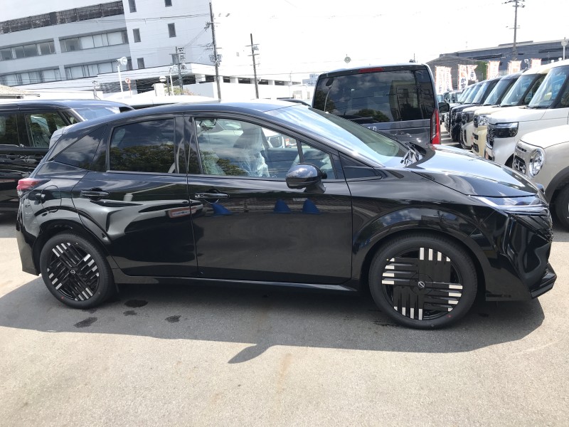 ニッサン ノートオーラ 3枚目