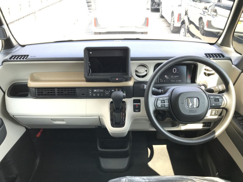 ホンダ N BOX 12枚目