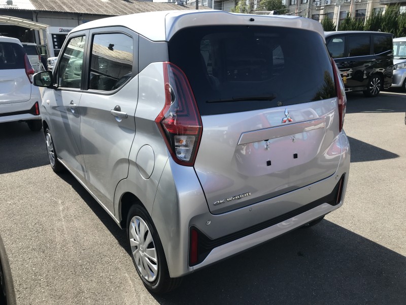 三菱 eKワゴン 7枚目