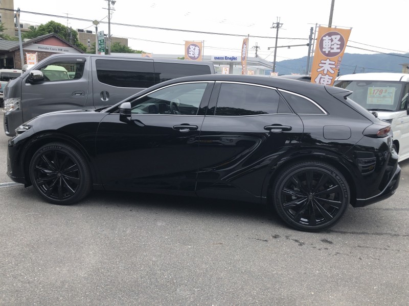 トヨタ クラウンスポーツ 2枚目