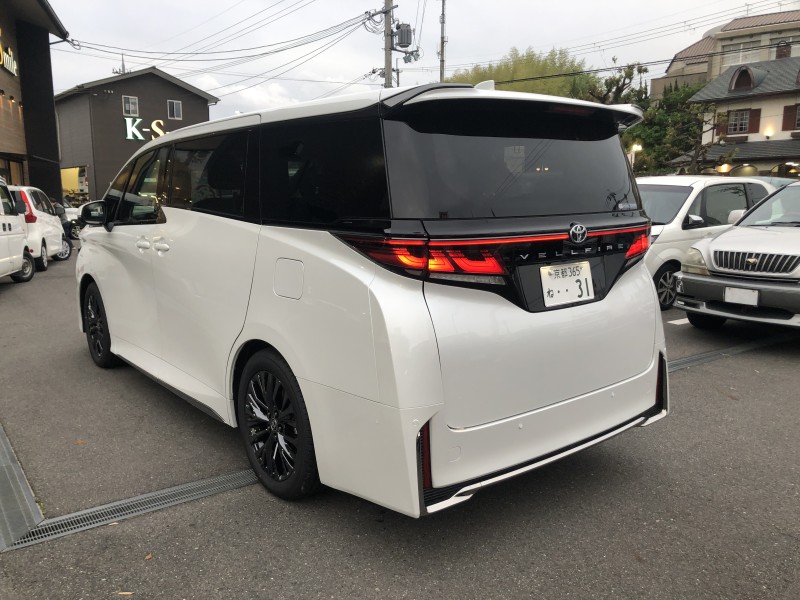 トヨタ ヴェルファイア 7枚目