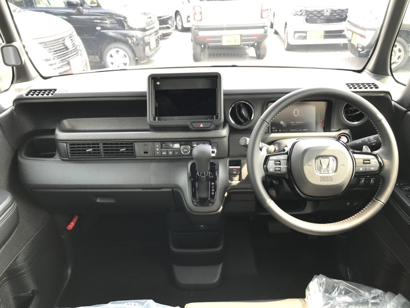 ホンダ N BOX 13枚目