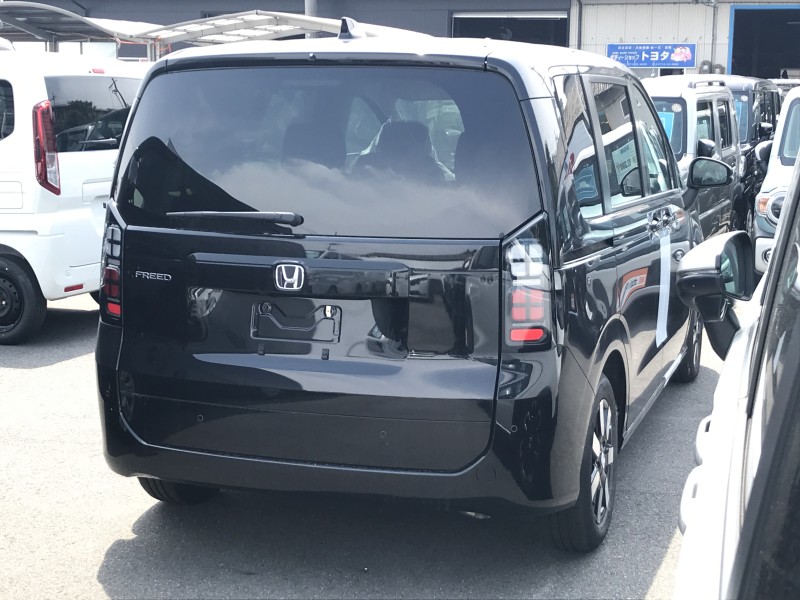 ホンダ フリード 4枚目