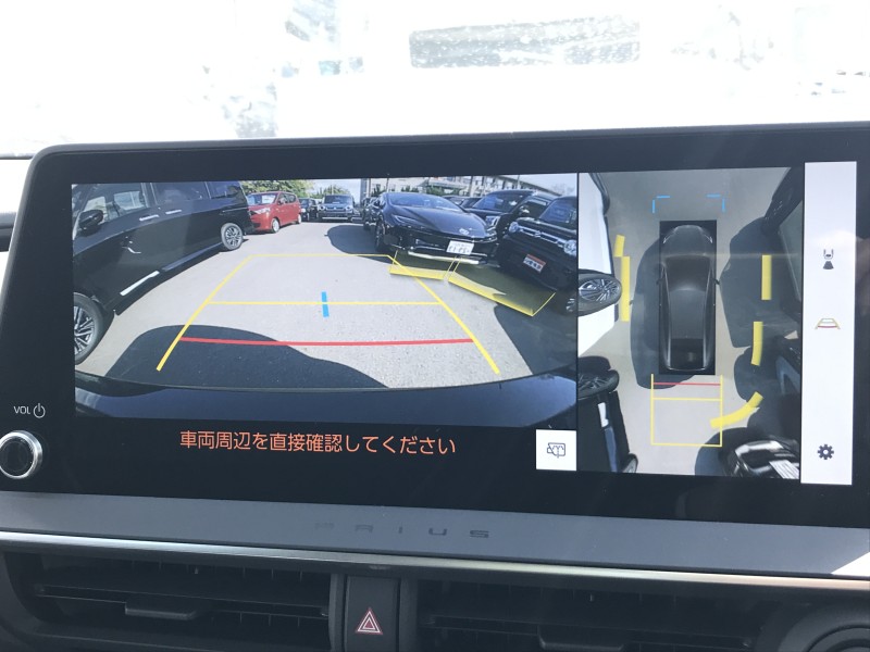 トヨタ プリウス 14枚目