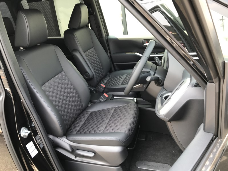 トヨタ ヴォクシー 11枚目