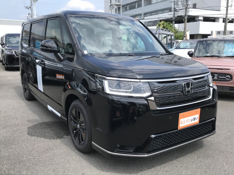 ホンダ ステップワゴンスパーダ 2枚目