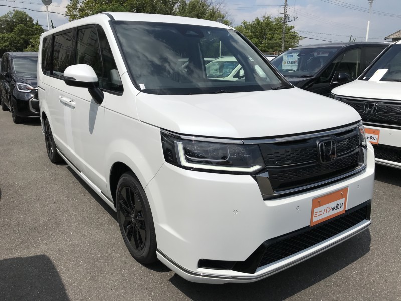 ホンダ ステップワゴンスパーダ 2枚目