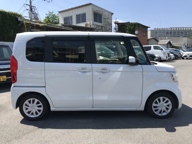 ホンダ N BOX 3枚目