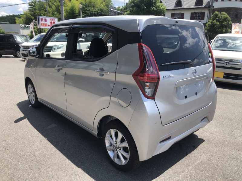 ニッサン デイズ 2枚目
