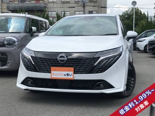 ニッサン ノートオーラ