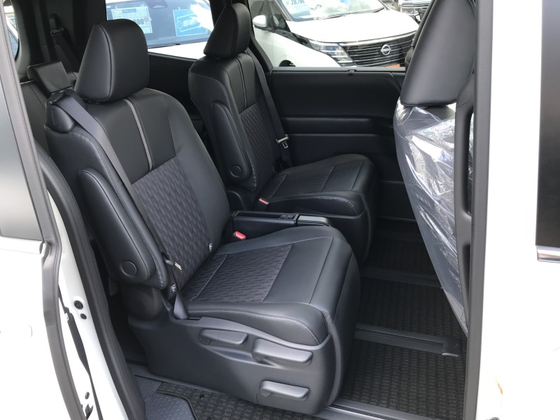 トヨタ ノア 13枚目