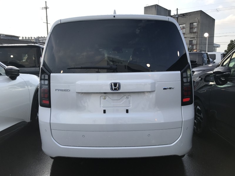 ホンダ フリード 4枚目