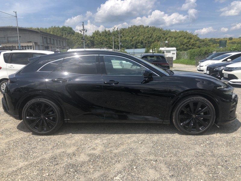 トヨタ クラウンスポーツ 3枚目