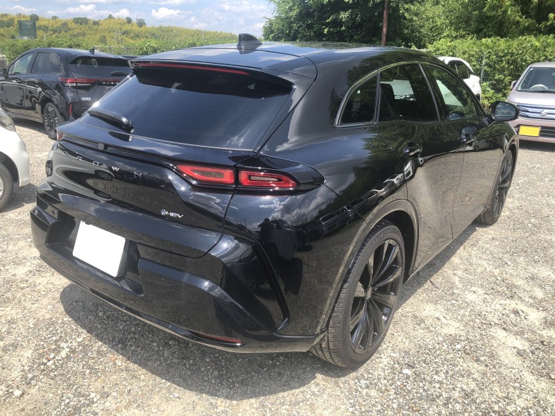 トヨタ クラウンスポーツ 4枚目