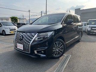 ニッサン エルグランド