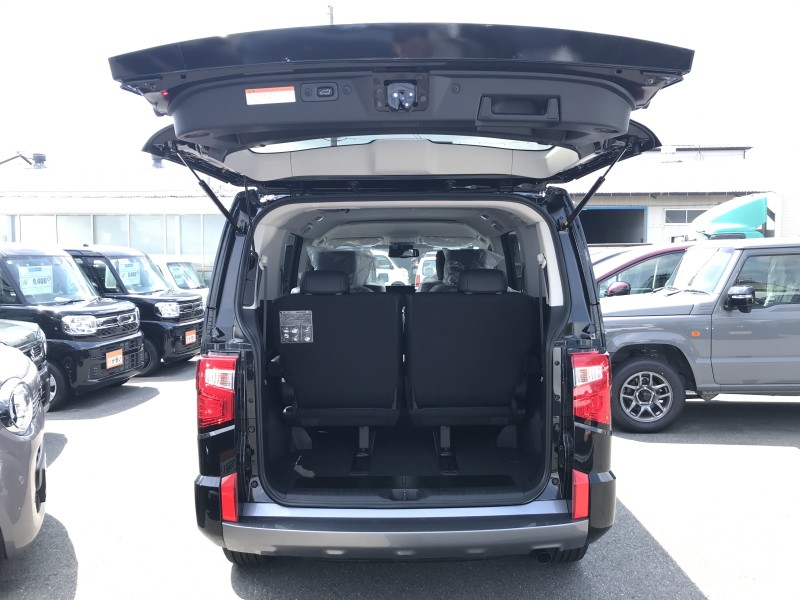 三菱 デリカD:5 6枚目