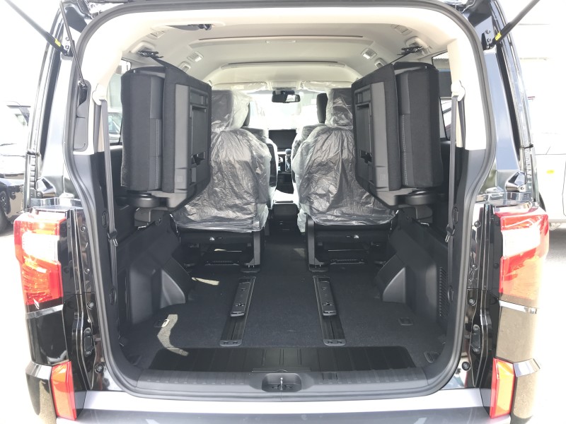 三菱 デリカD:5 7枚目