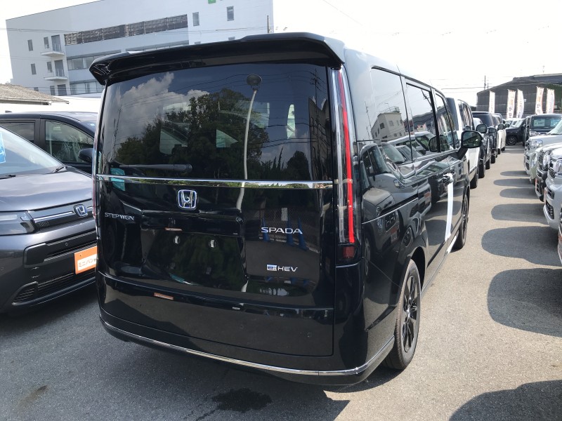 ホンダ ステップワゴンスパーダ 4枚目