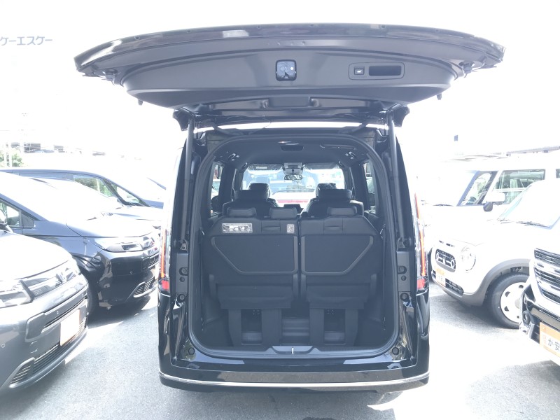 ホンダ ステップワゴンスパーダ 6枚目