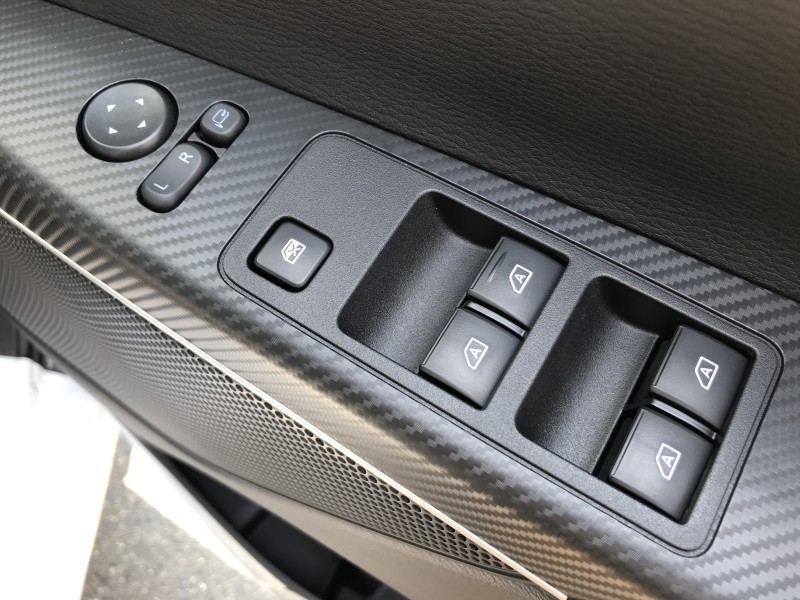 三菱 デリカD:5 18枚目