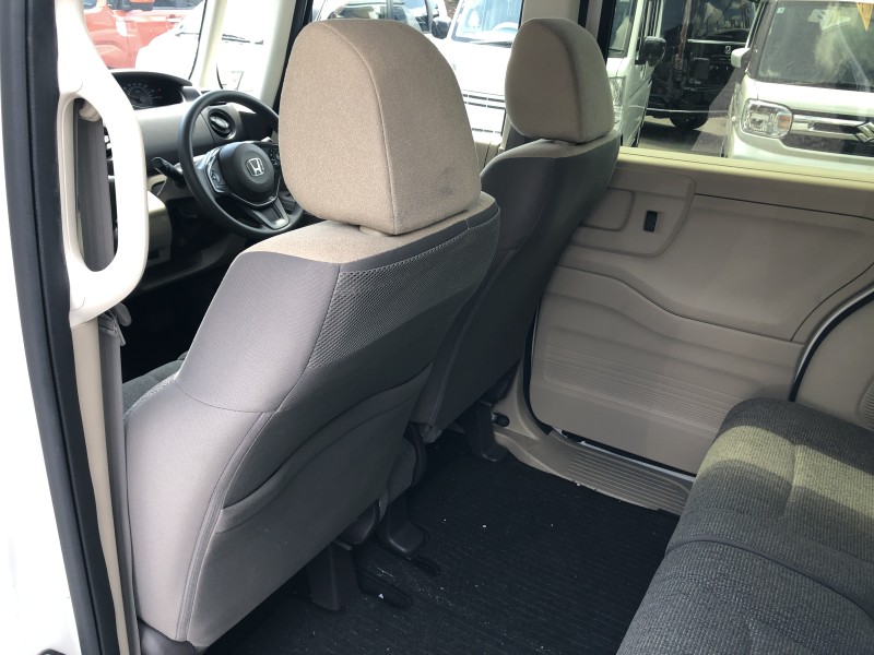 ホンダ N BOX 11枚目