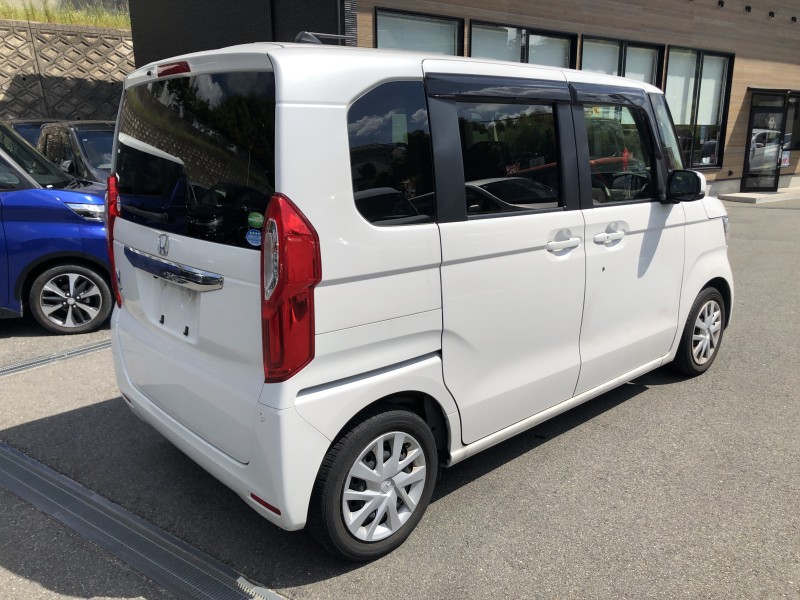 ホンダ N BOX 4枚目