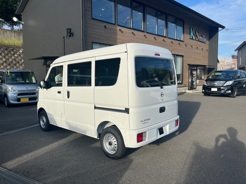 ニッサン クリッパー 5枚目