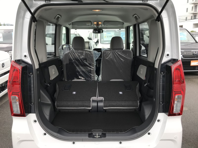 ダイハツ タント 7枚目