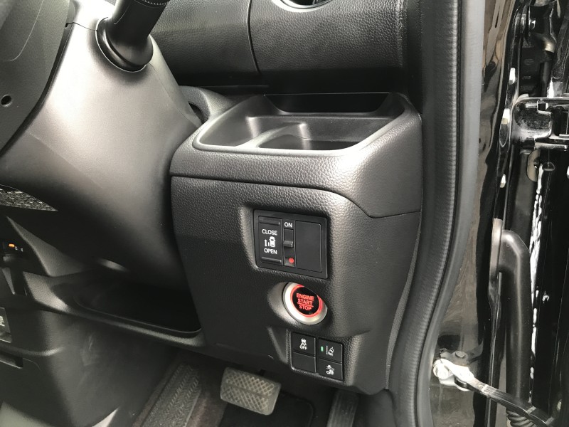 ホンダ N BOX 17枚目