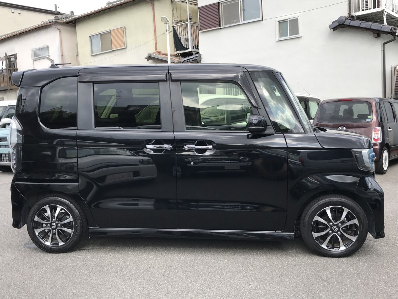 ホンダ N BOX 3枚目