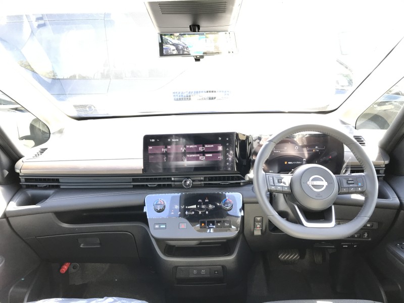 ニッサン セレナ 11枚目