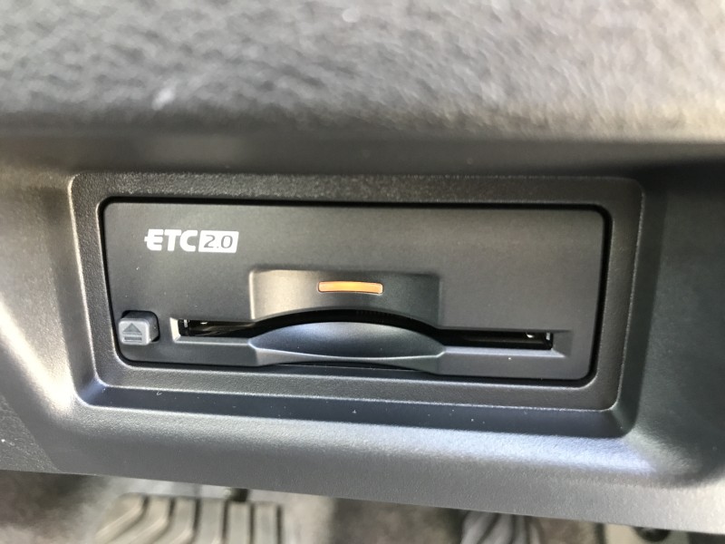 ニッサン セレナ 16枚目