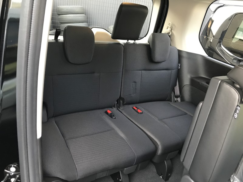 ニッサン セレナ 12枚目