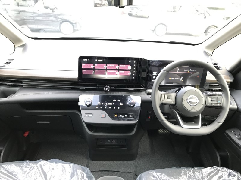 ニッサン セレナ 13枚目