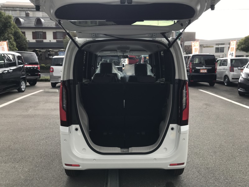 ホンダ N BOX 9枚目