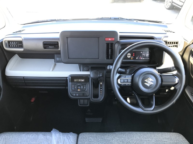 スズキ スペーシア 13枚目