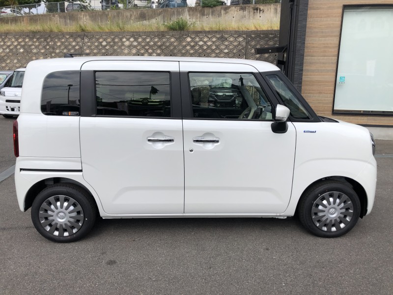 スズキ ワゴンRスマイル 3枚目