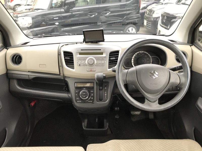 スズキ ワゴンR 13枚目