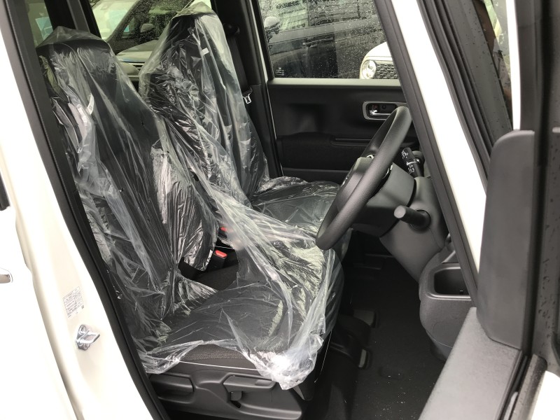 ホンダ N BOX 11枚目