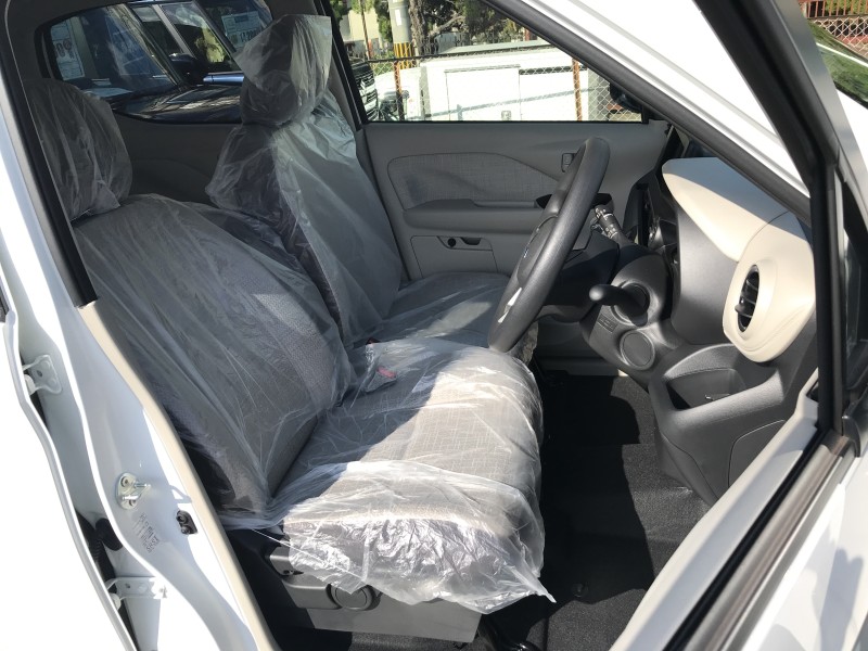 三菱 eKワゴン 11枚目